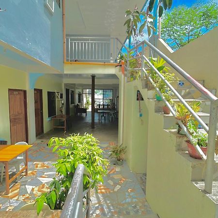 Carillo Guest House Coron Exterior photo