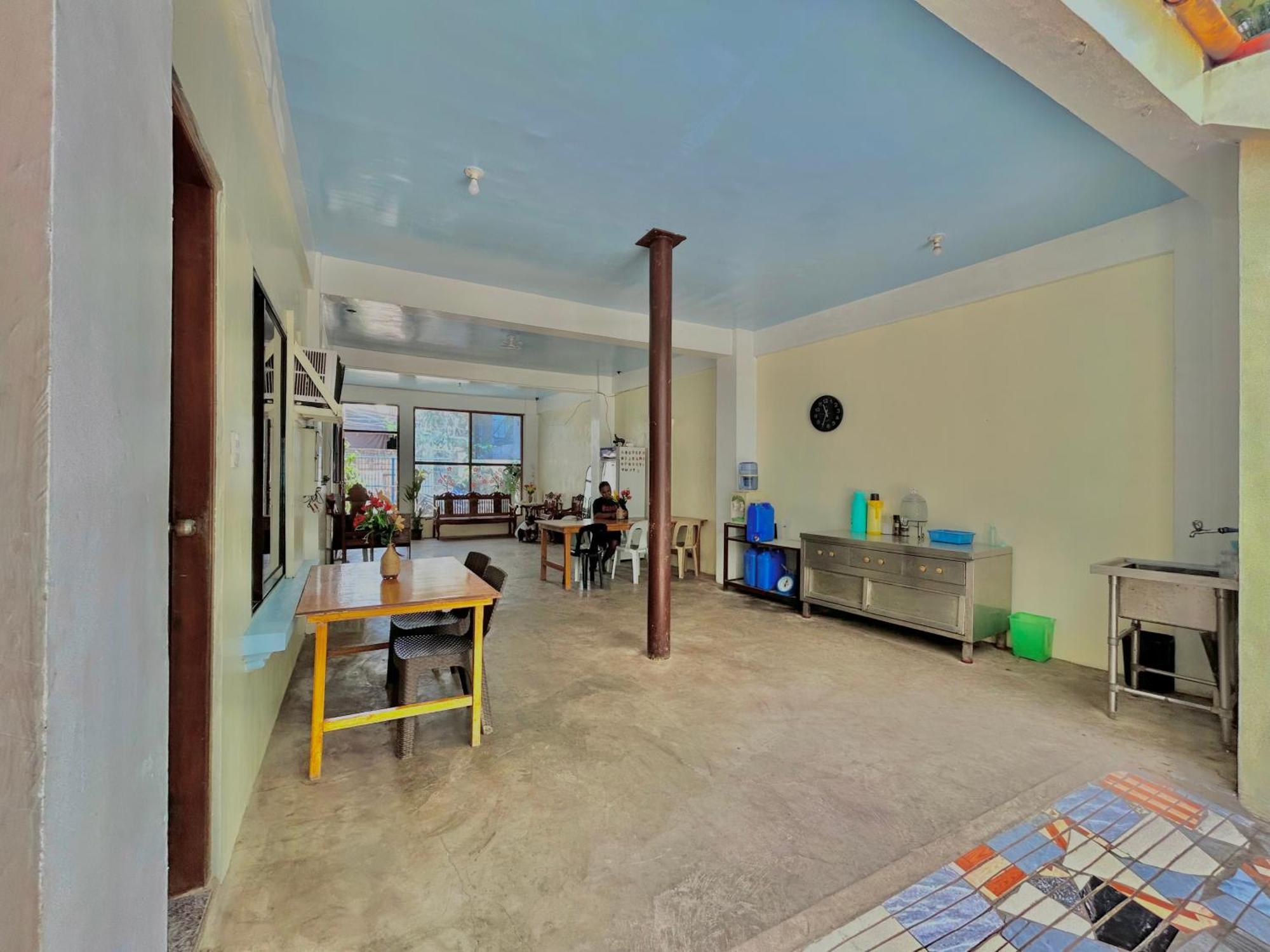 Carillo Guest House Coron Exterior photo
