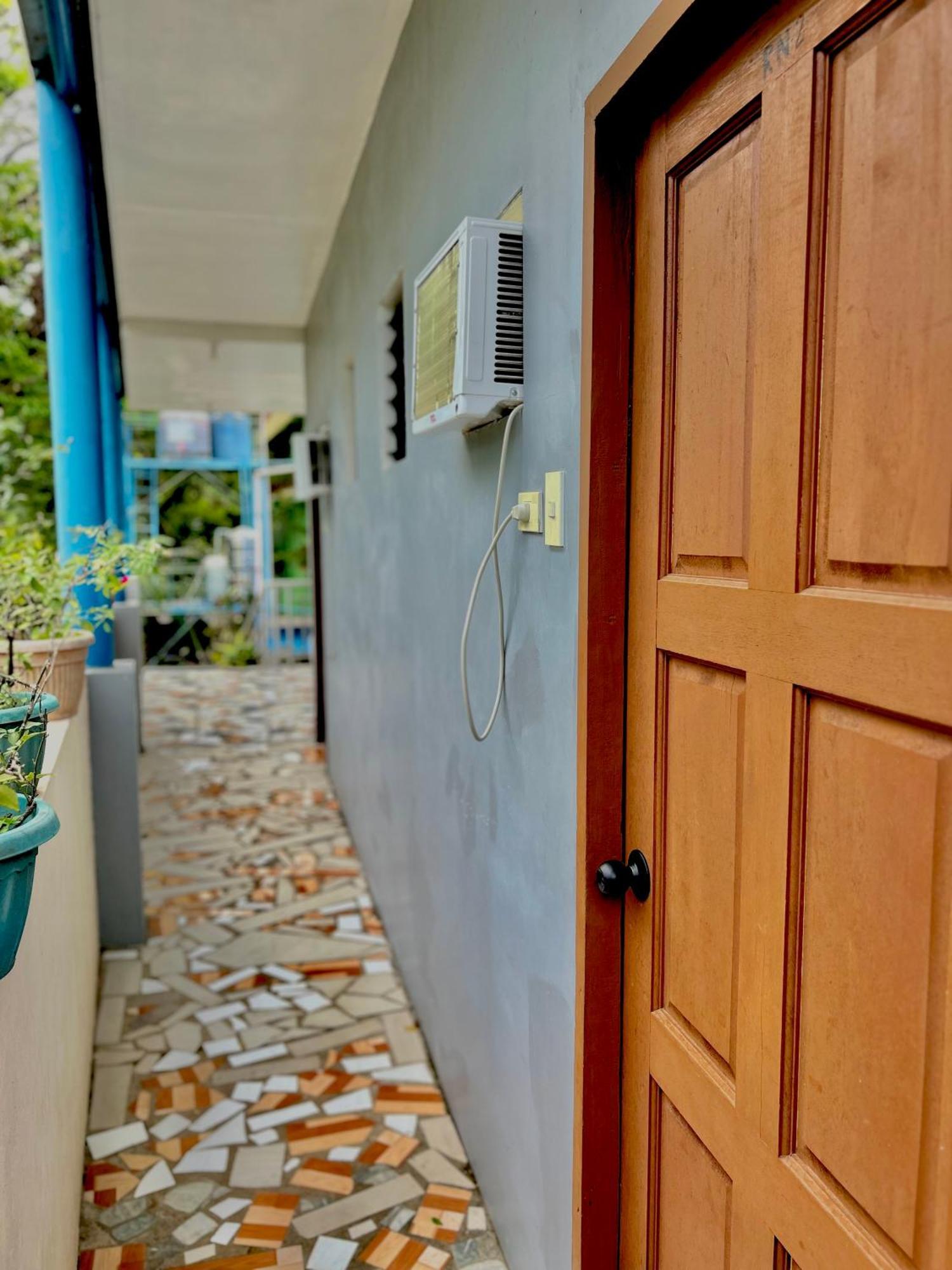 Carillo Guest House Coron Exterior photo