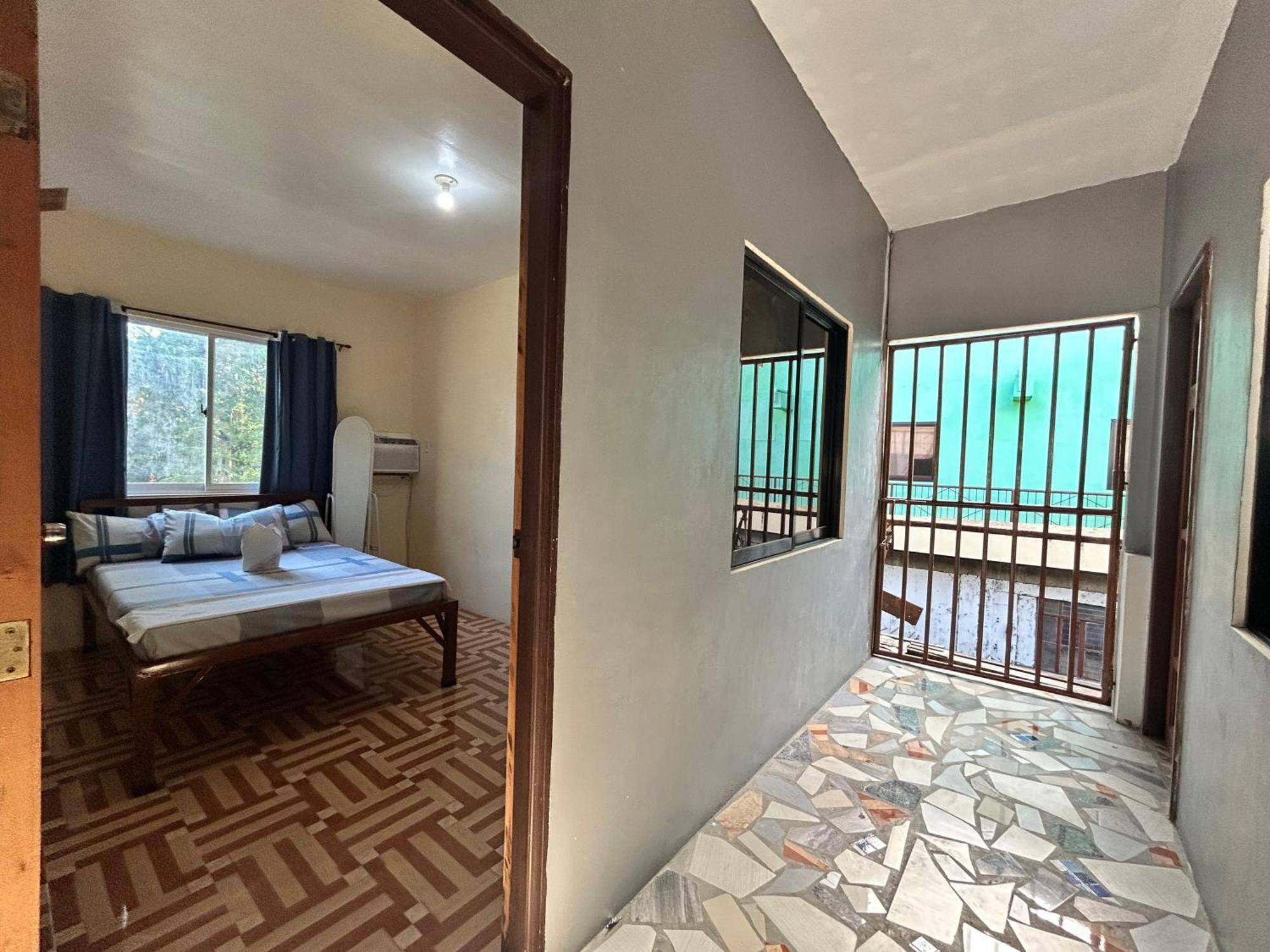 Carillo Guest House Coron Exterior photo
