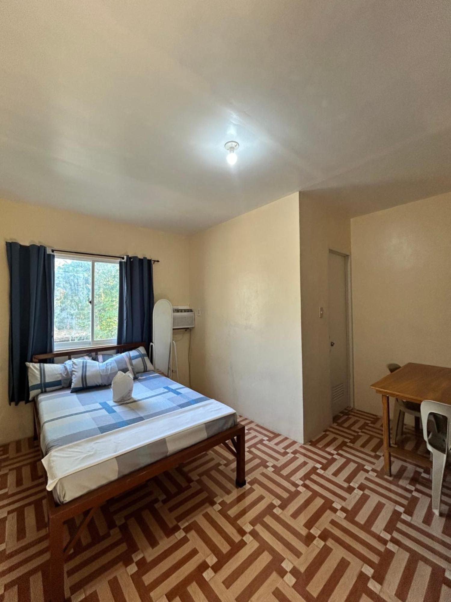 Carillo Guest House Coron Exterior photo